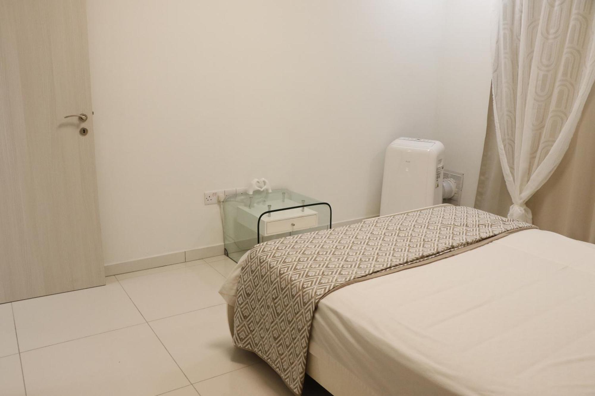 Apartman Spacious Apartment, Near Pinikoudes
